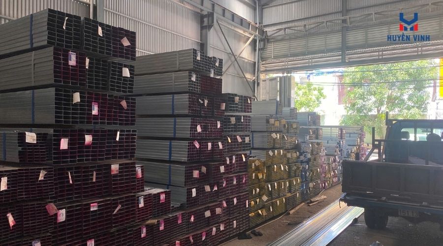 sản phẩm ống thép tại Huyền Vinh