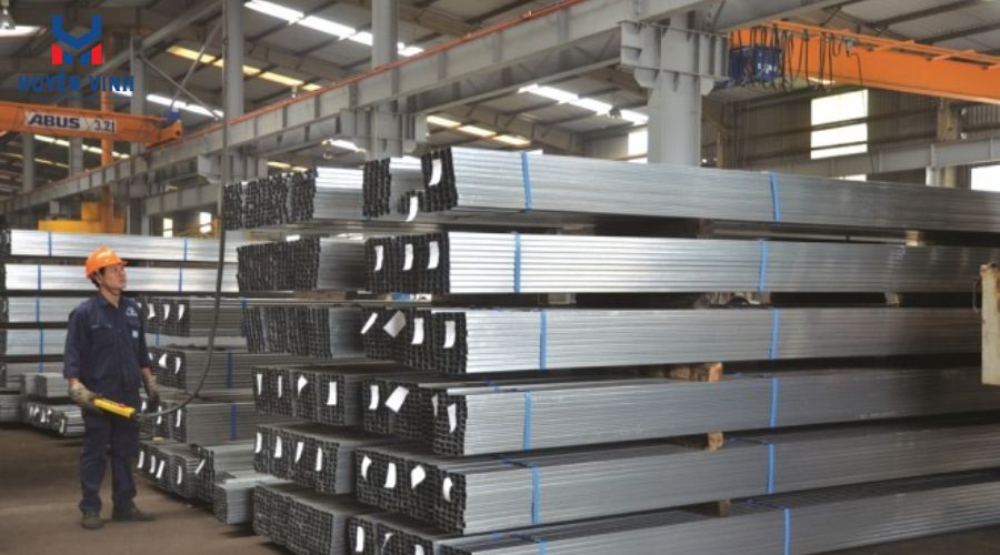 Giá thép hộp mạ kẽm Hòa Phát