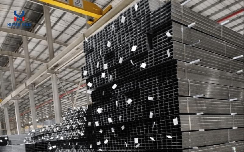 Ứng dụng của thép hộp đen 30x50 trong thực tế